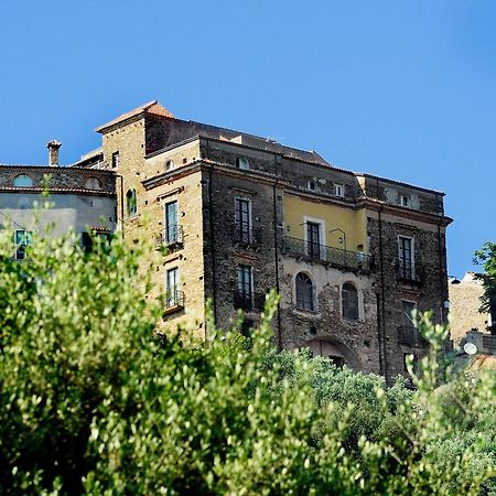 Apartament Residenza Matarazzo E Le Sue Soffitte Castellabate Zewnętrze zdjęcie