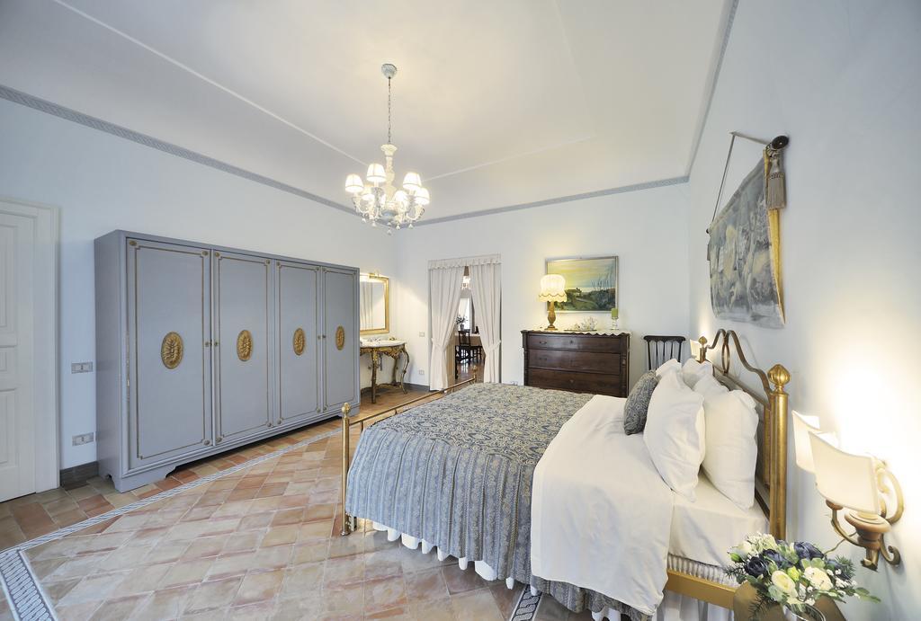Apartament Residenza Matarazzo E Le Sue Soffitte Castellabate Zewnętrze zdjęcie