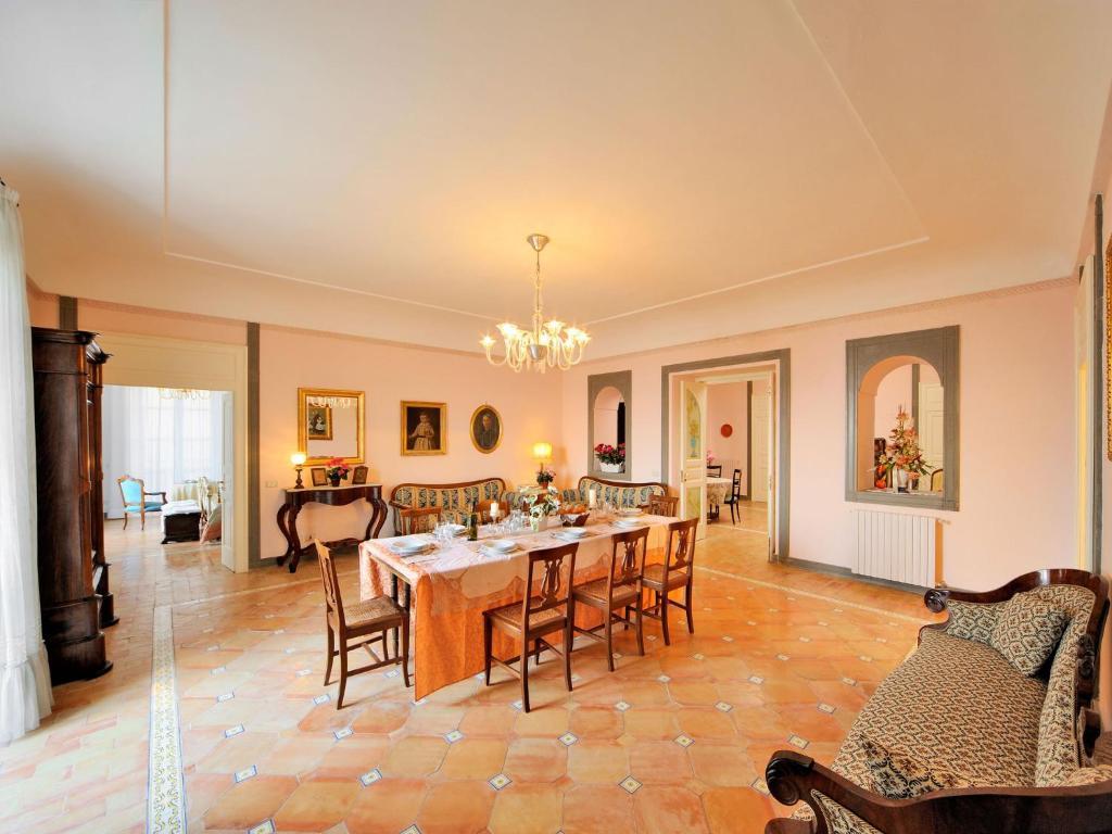 Apartament Residenza Matarazzo E Le Sue Soffitte Castellabate Pokój zdjęcie